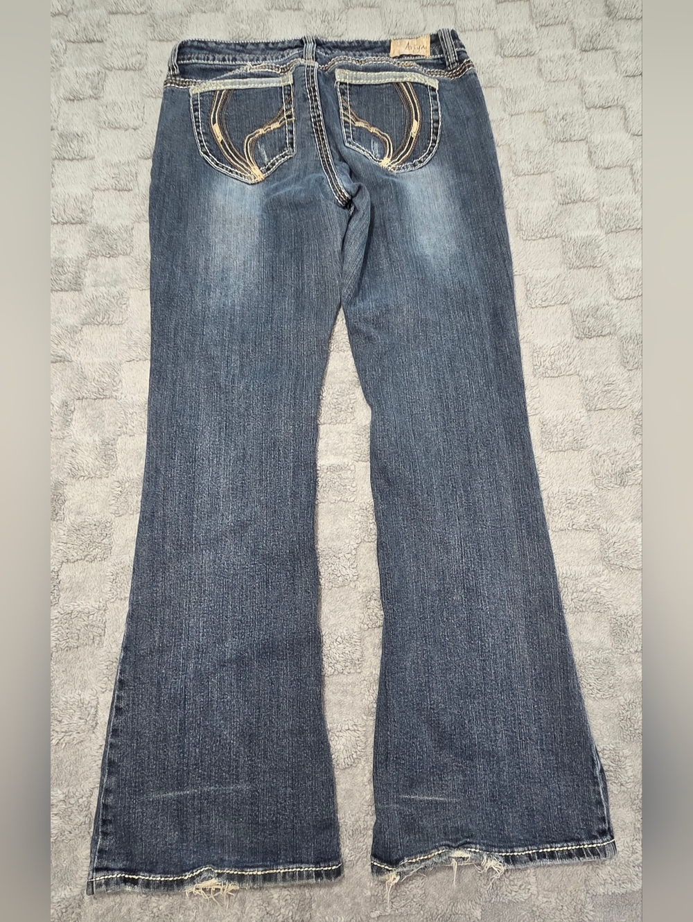 Ariya Jeans Women's Size 11/12 Blue Mid Rise Bootcut Stretch Denim Western Y2K - Picture 2 of 13